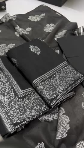 Rs 3800 Saya lawn jacquard 3pc Rs 3800 Saya lawn jacquard 3pc